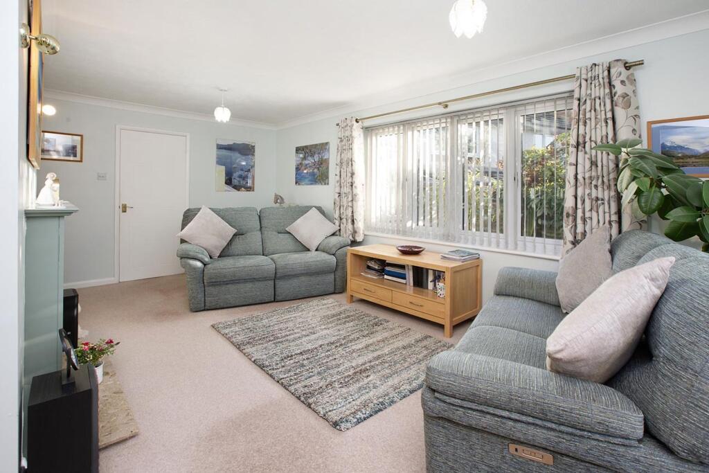 Churchfields Drive, Bovey Tracey, TQ13 photo 4