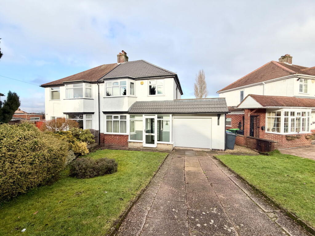Pine Road, Tividale, Oldbury, B69 1TY