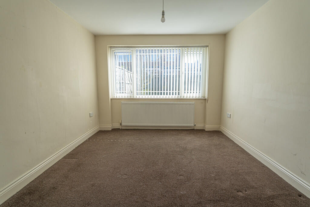 House in Birmingham, West Midlands - View 4