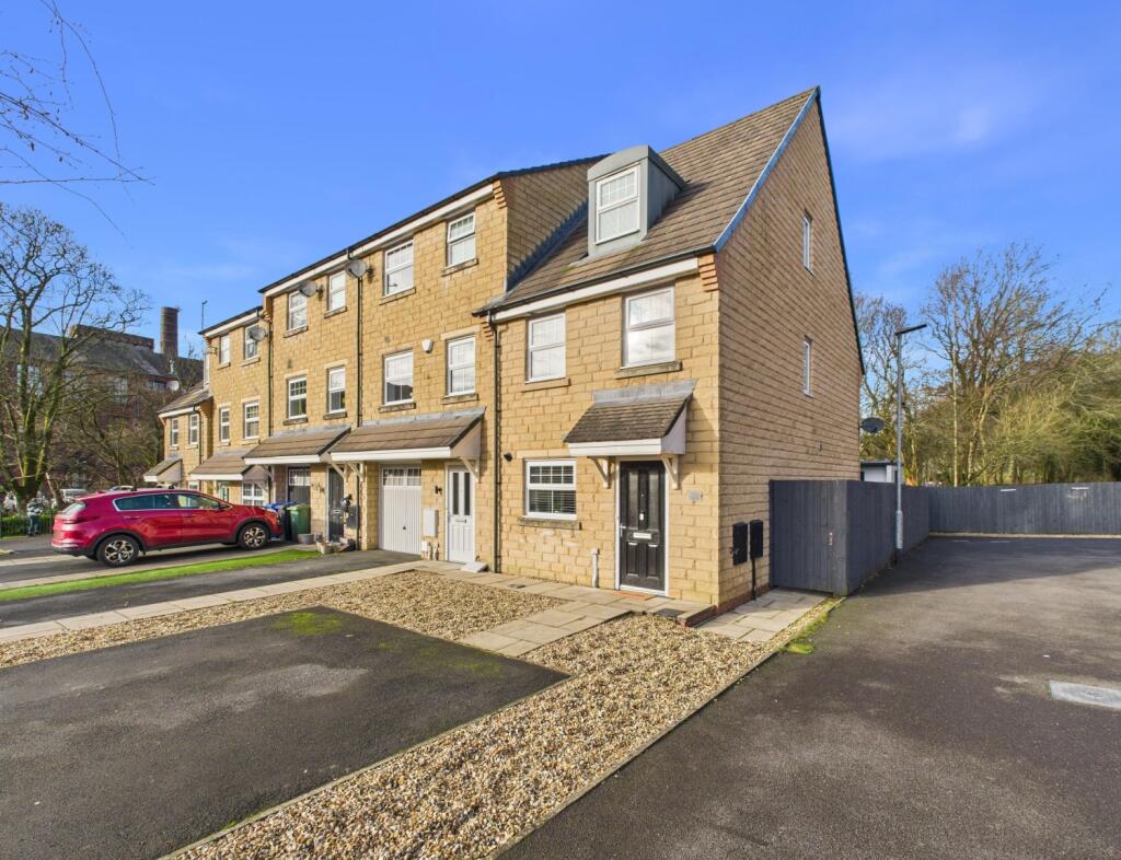 3-bed other on Cotton Way, Rossendale, Lancashire, BB4, £325,000