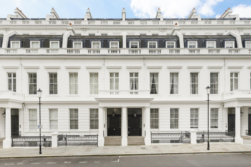 3-bed flat on Lancaster Gate, Bayswater, London, W2, United Kingdom, £8,500,000