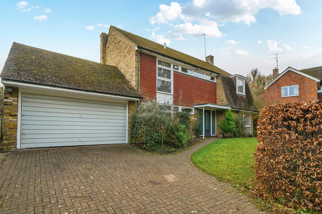 Main image of property: Rook Wood Way, Great Missenden, HP16