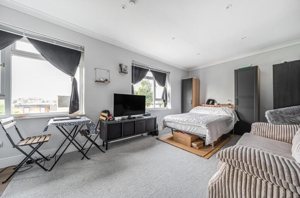 Hulse Road, Banister Park, Southampton, Hampshire, SO15 - View 3