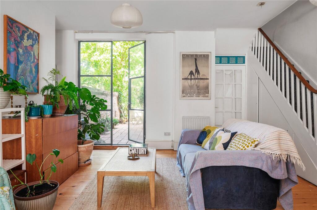 House in London - More