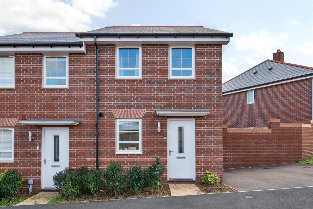 Main image of property: Stanbury Row, Alphington, Exeter