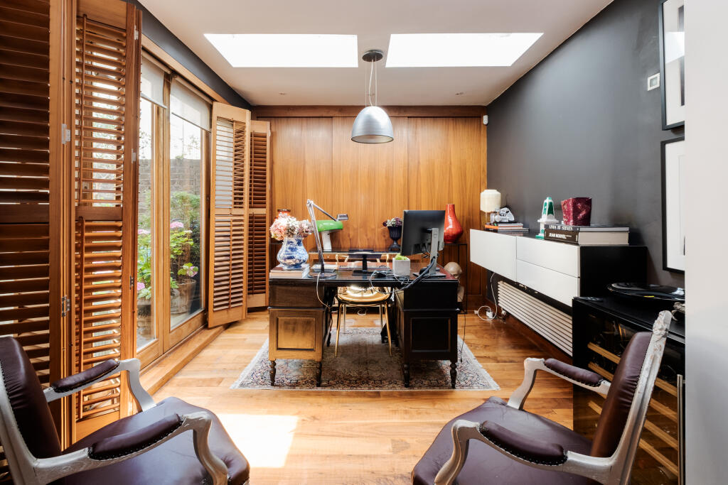 House in London, Angel, Highbury - View 4