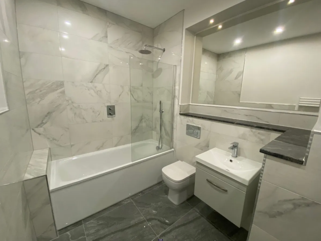Apartment in Leeds - View 4