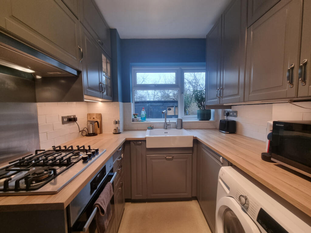 House in Eastbourne, East Sussex - View 5