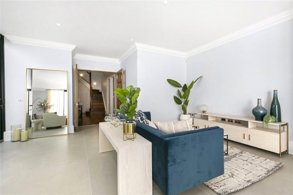 House in Twickenham - View 2