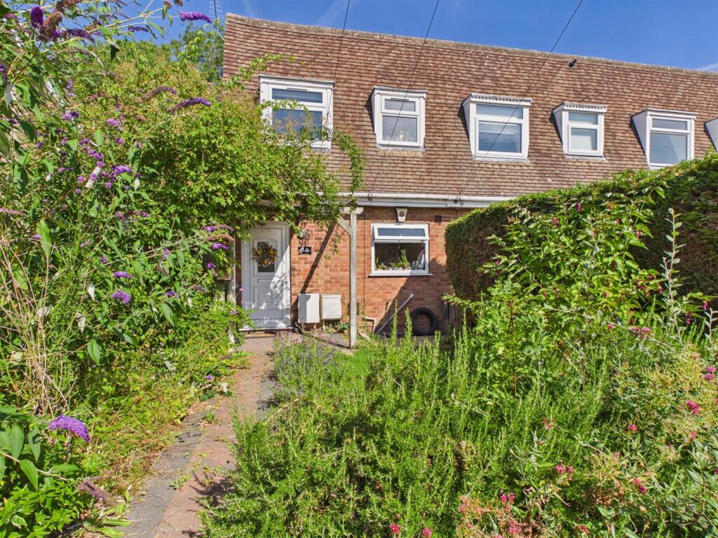 Main image of property: Fernwood Close, Shirland, Alfreton, Derbyshire