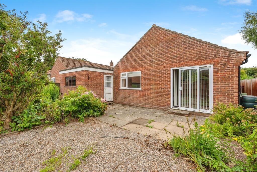 Simpson Close, North Walsham photo 4