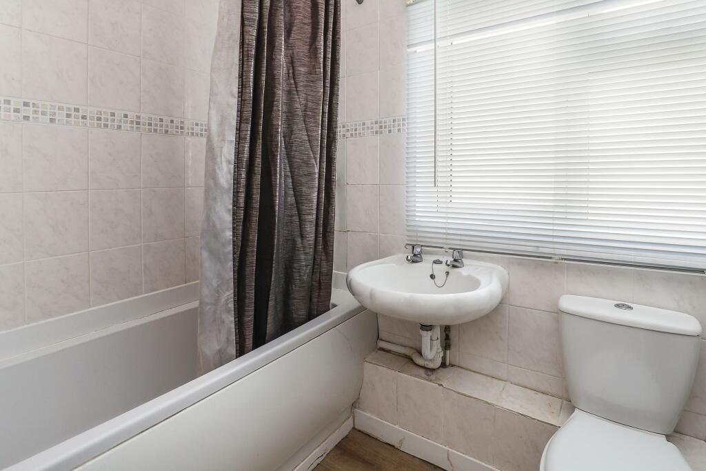 Moorfield Road, Backwell, BS48 photo 5