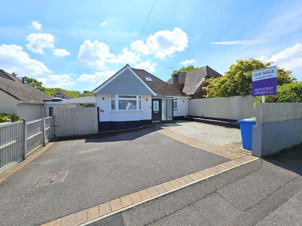 Berkeley Avenue, Alderney , POOLE, BH12