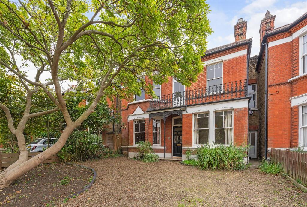 4-bed detached on Idmiston Road, West Norwood, SE27, £1,900,000