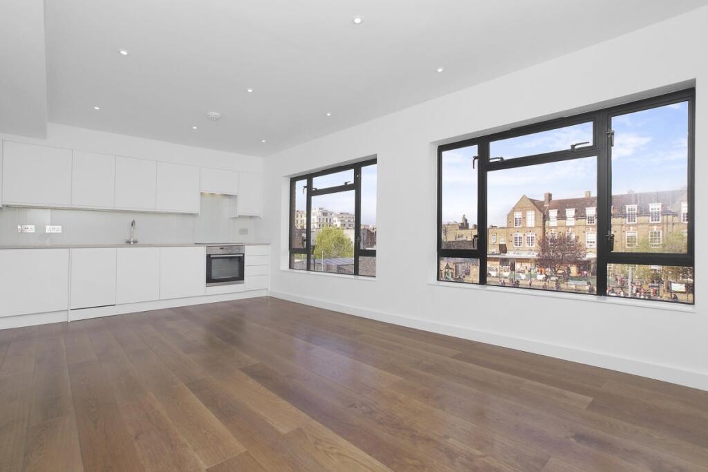 Main image of property: Holloway Road, London N7