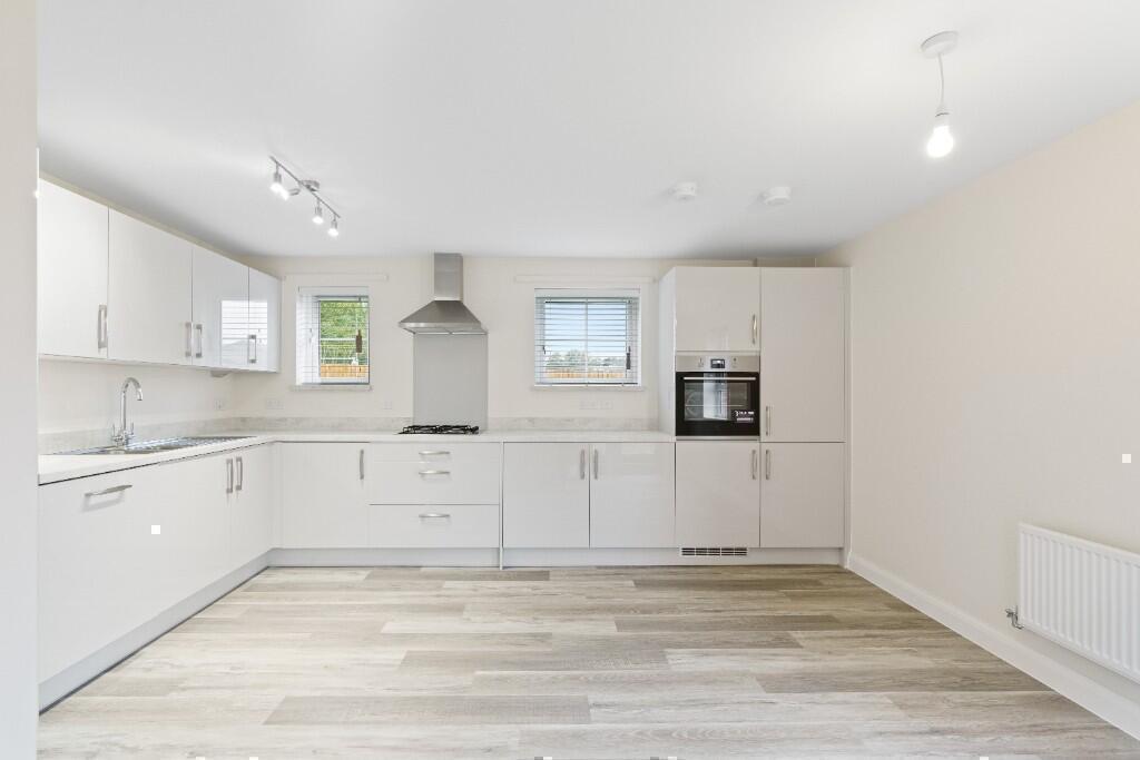 House in South Oxfordshire, Ladygrove, Didcot - View 3