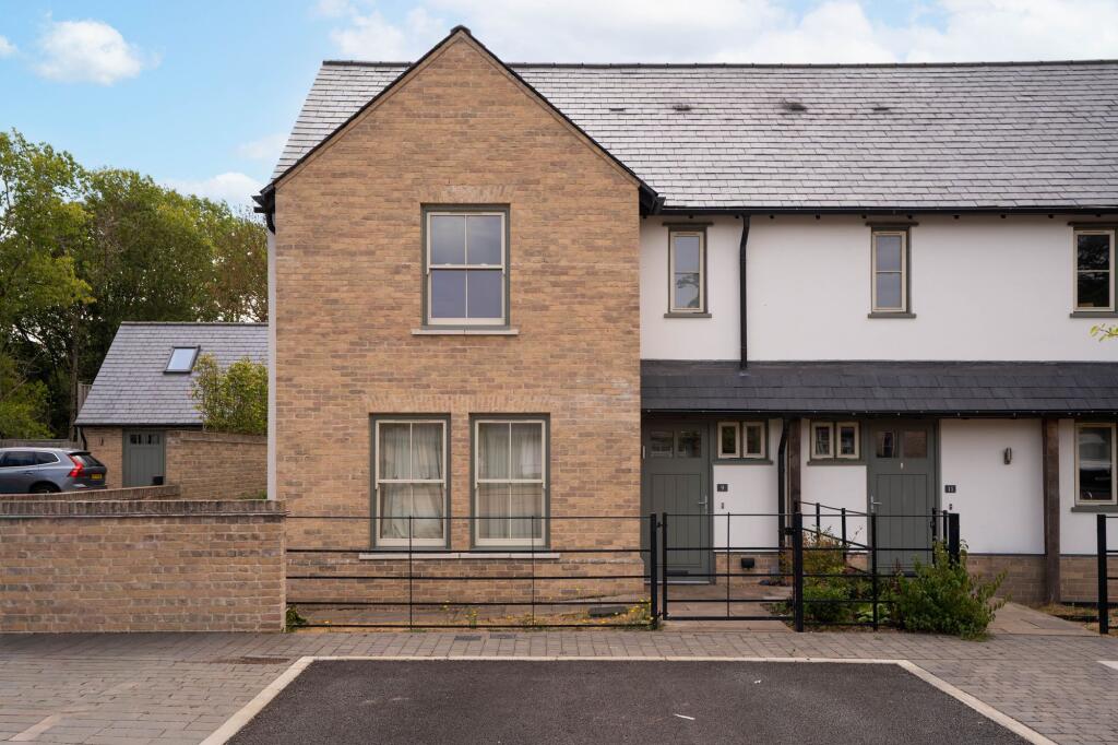 Main image of property: Lodge Close, Abington, CB21