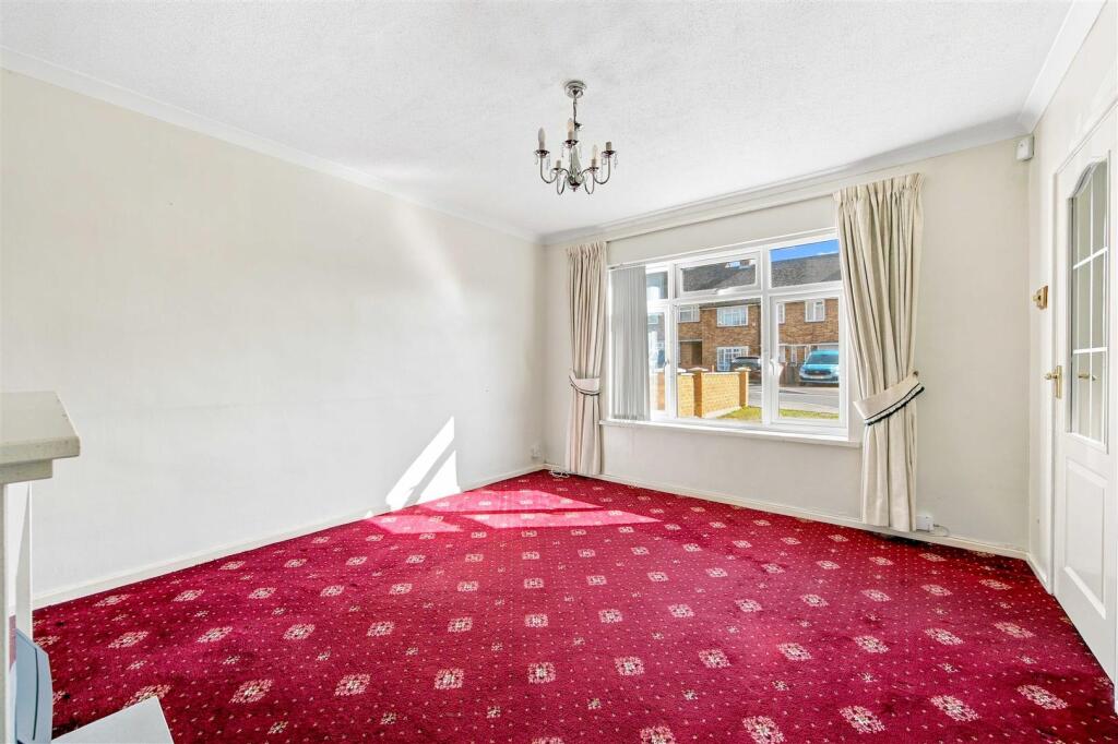House in London, Cowley - View 5