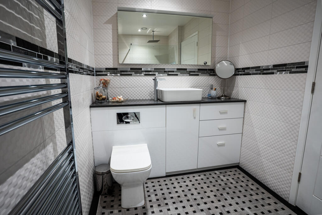 Additional image 18 of Alcester Road Burcot Bromsgrove, Worcestershire, B60 1FE