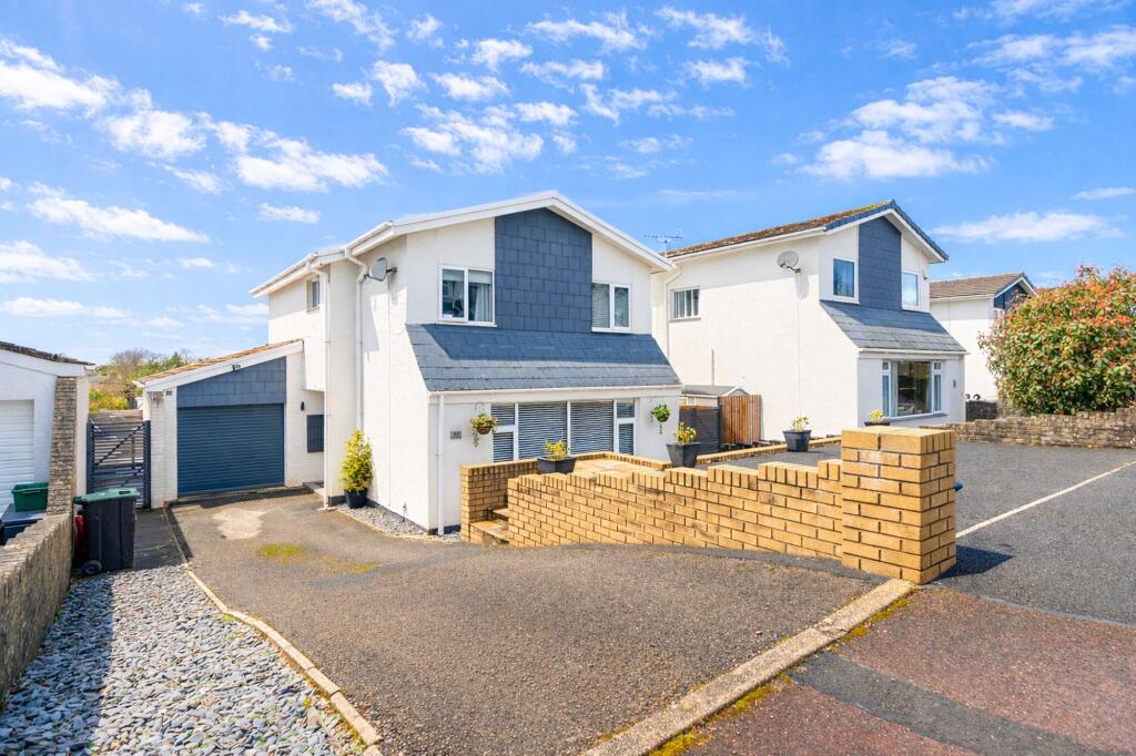 Main image of property: Dinch Hill, Undy, NP26