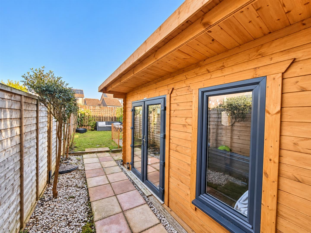 Trencreek Close, St. Erme photo 2