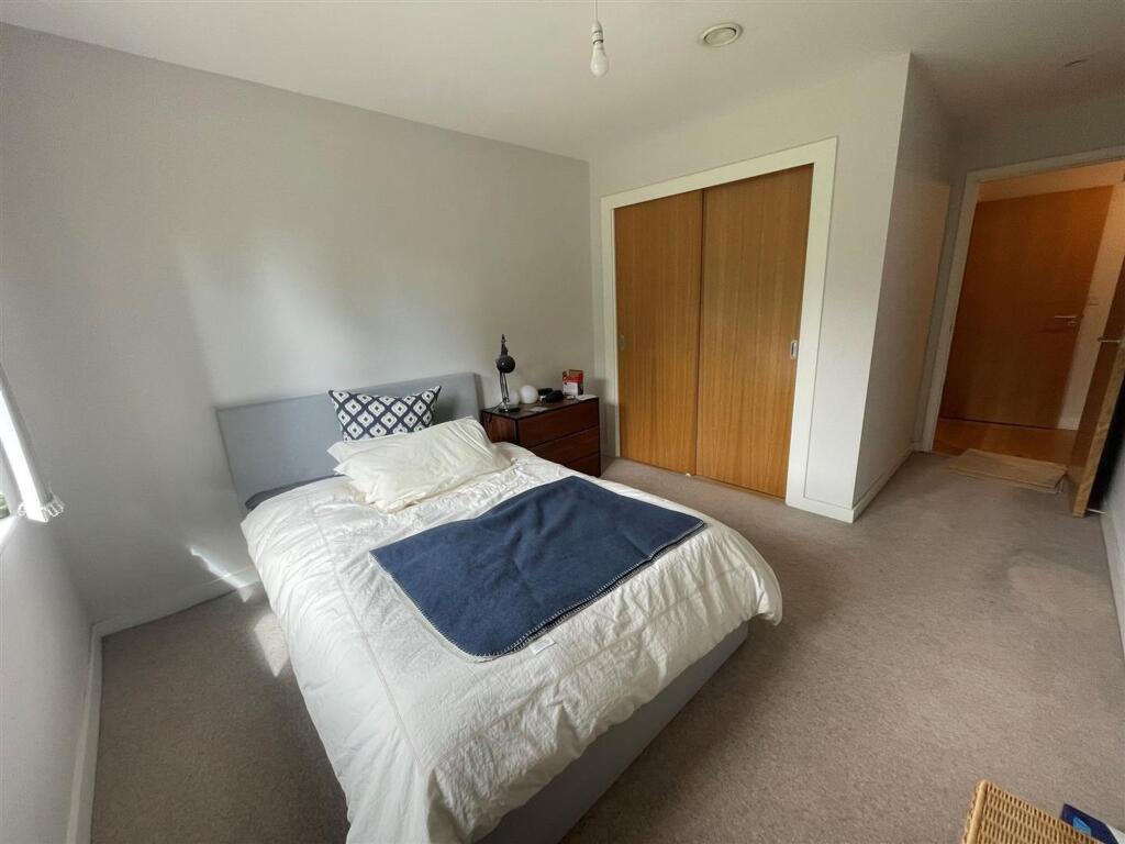 Apartment in Bristol, Wapping Wharf, Southville - More
