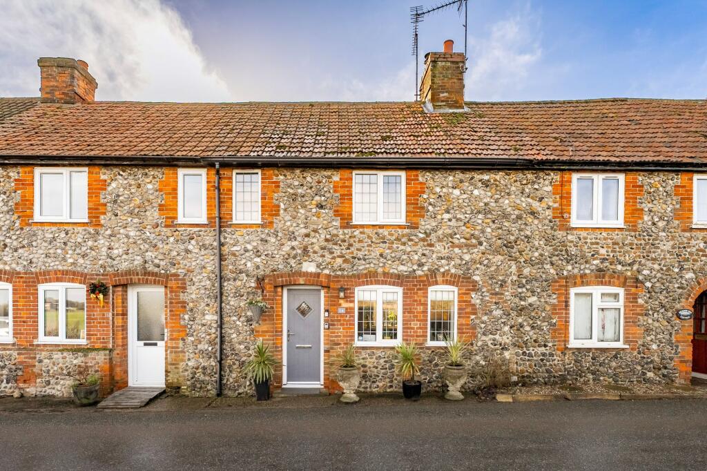 Main image of property: Honing Row, Worstead