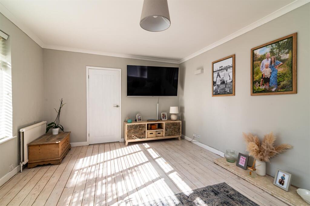 House in Nottingham - View 4