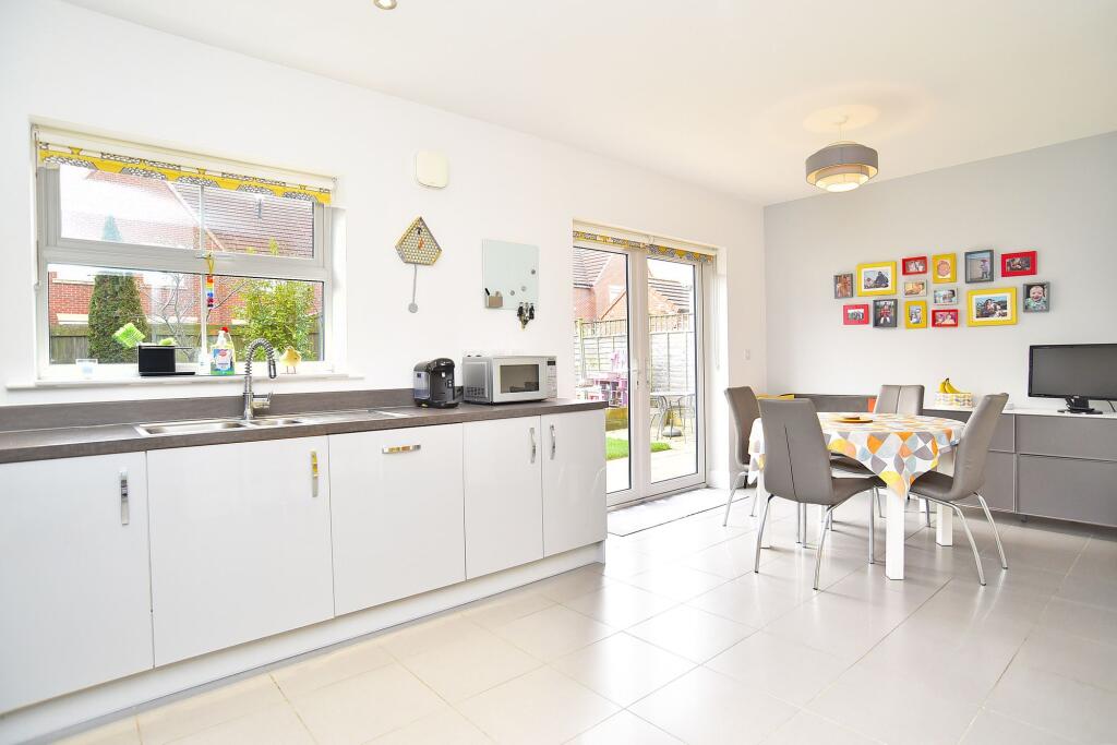 Moorlands Fold, Killinghall, HG3 photo 4
