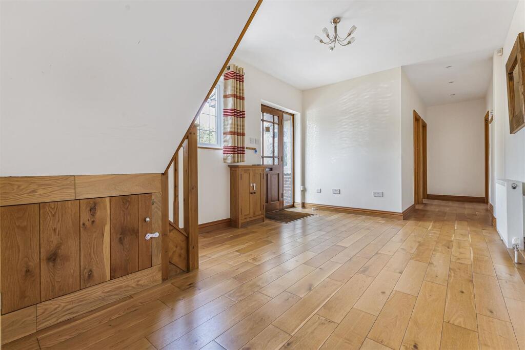House in Tonbridge - View 5