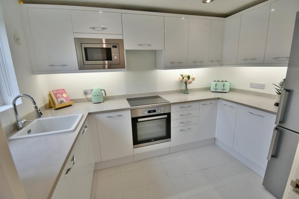 Saffron Way, Bournemouth, BH11 - View 2
