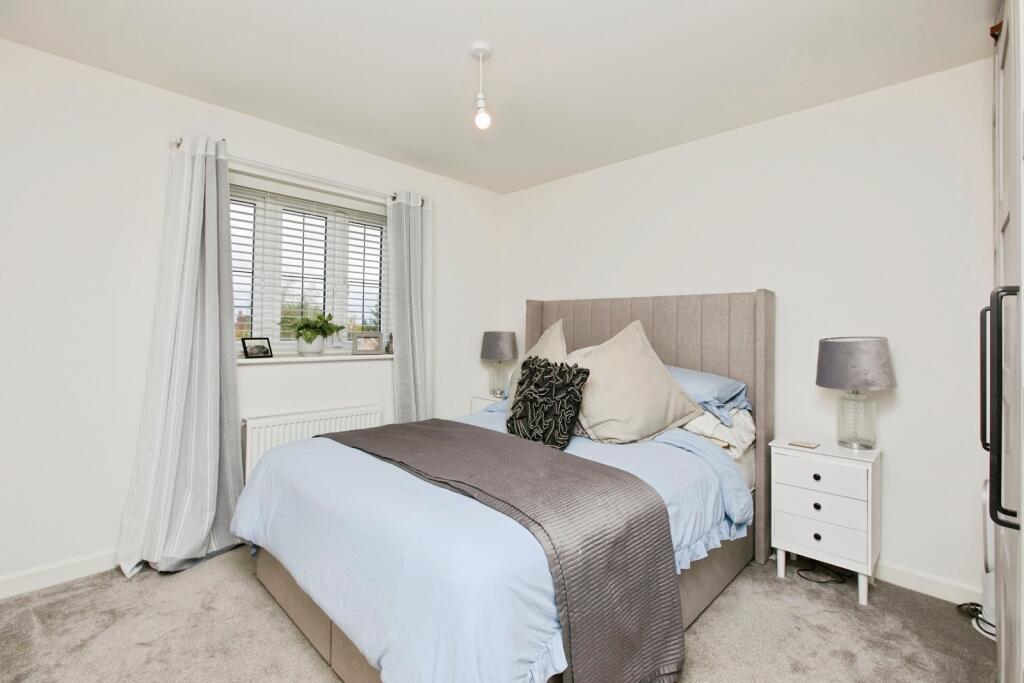 House in East Staffordshire, Staffordshire - View 4