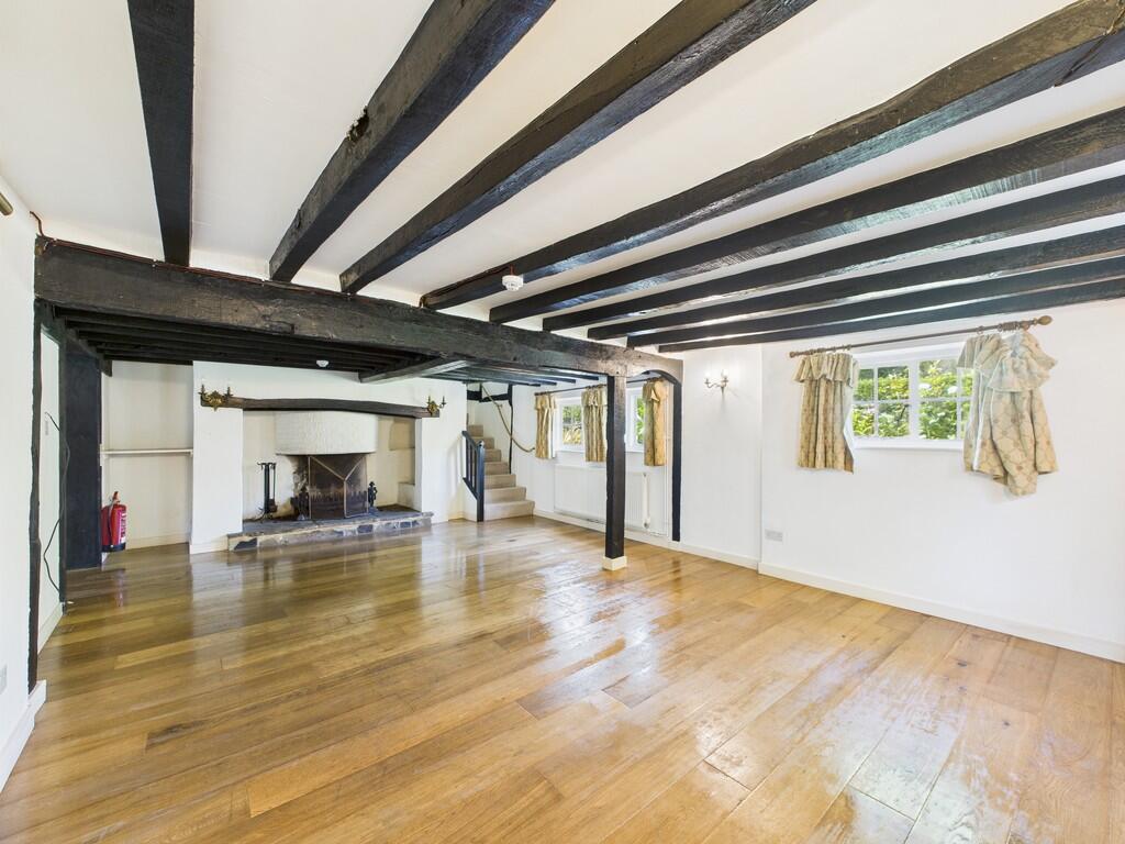 House in Redhill - View 4