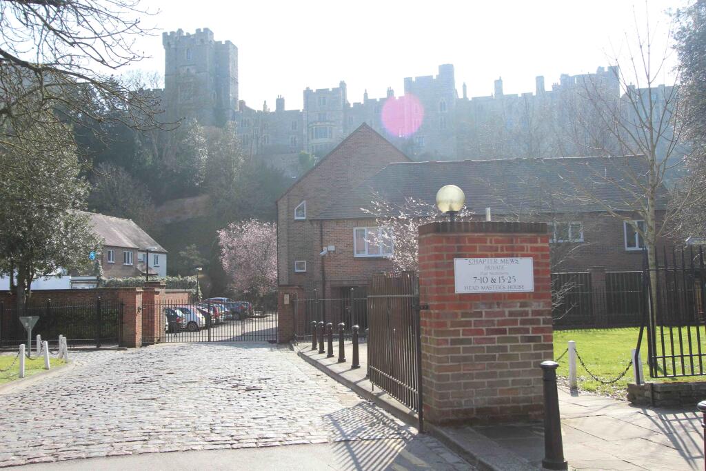 Main image of property: WINDSOR-THAMES STREET
