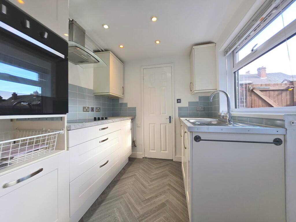 House in Stoke-on-Trent - View 2