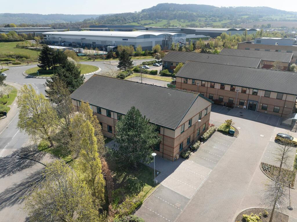 IW110425CA1390210.jpg