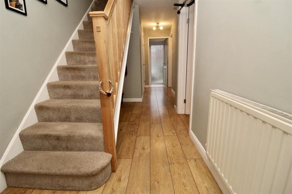Flecknoe Close, Castle Bromwich, Birmingham photo 2