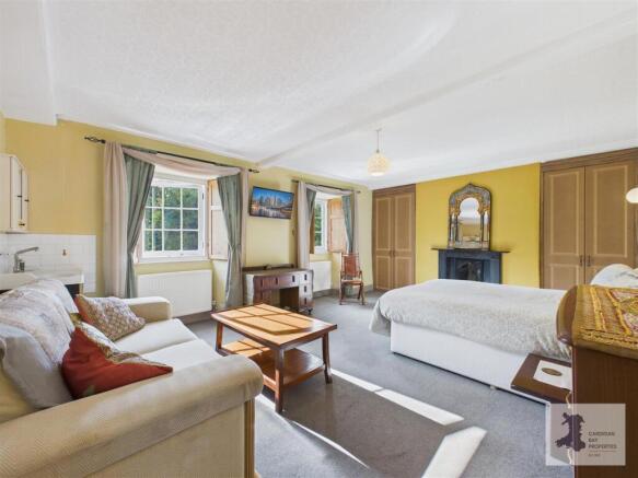 Parvati Suite with en-suite