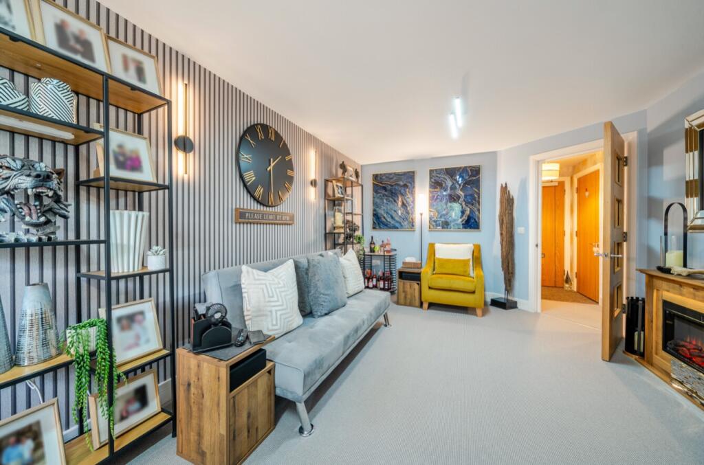 Apartment in Nottingham - View 5