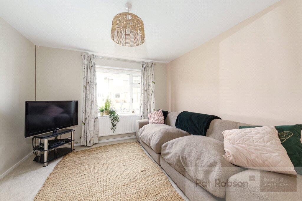 Elwin Close, Seaton Sluice, Whitley Bay, Northumberland, NE26 photo 3