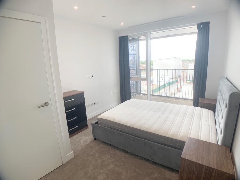 Lockgate Road, London, SW6 photo 4