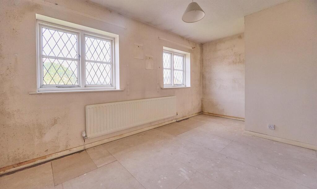 House in Hinckley and Bosworth, Barwell - View 4