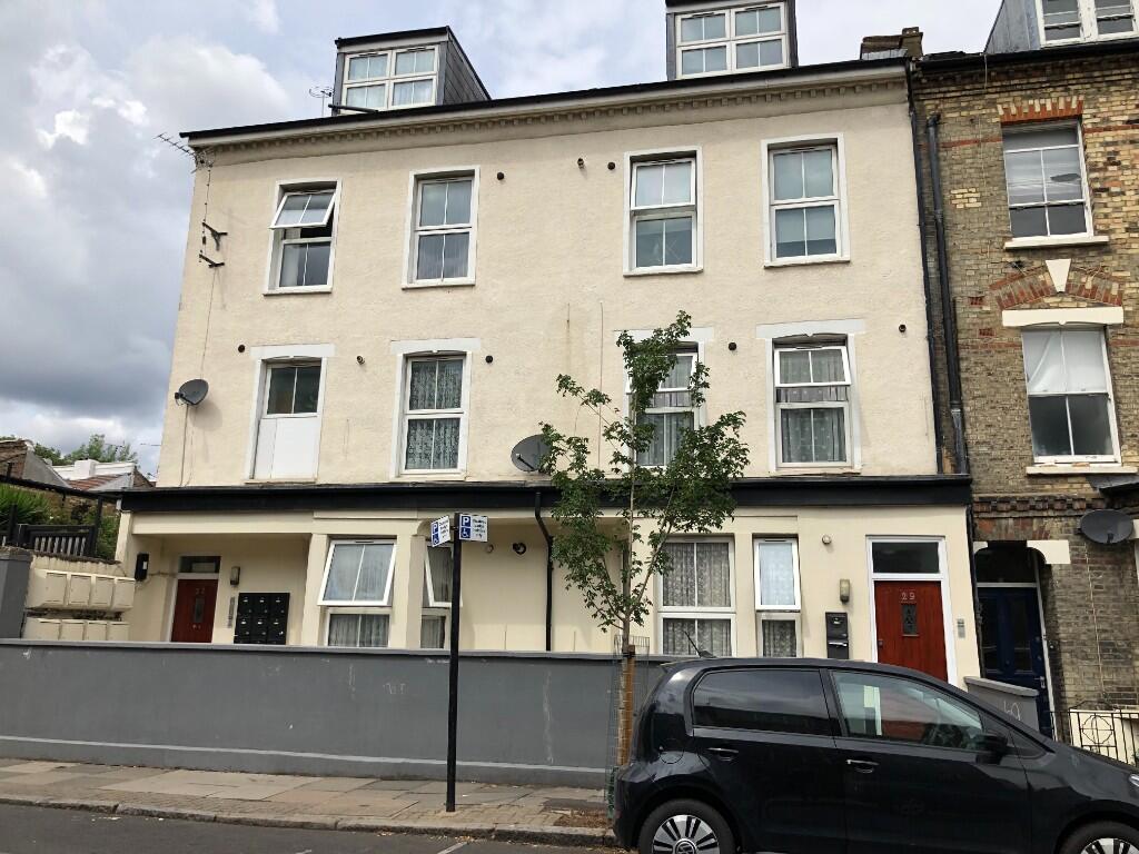 Main image of property: Lennox Road,London,N4