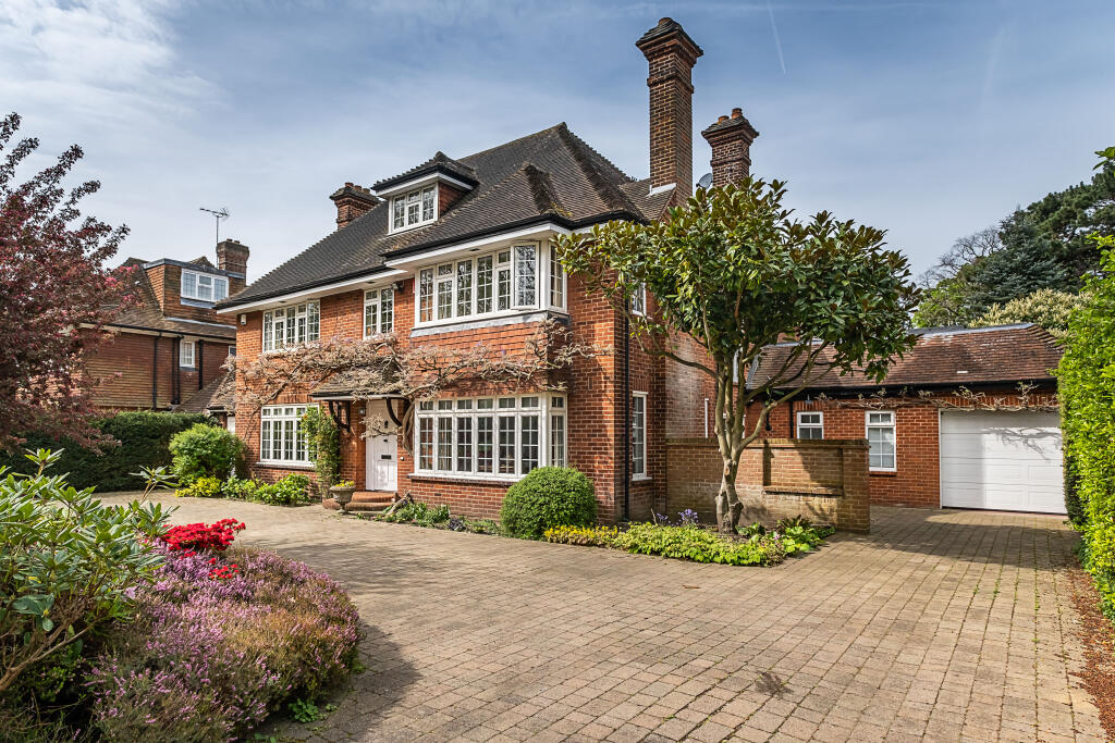 Main image of property: Renfrew Road, Kingston Upon Thames, KT2