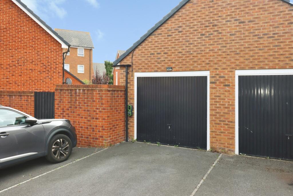 House in Bristol, St Matthias, Fishponds - View 3
