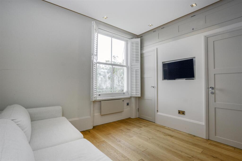 Main image of property: Earl's Court Square, London, SW5
