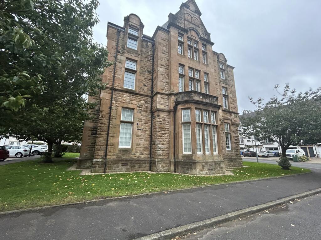 Main image of property: Parklands Oval, Crookston, Glasgow, G53