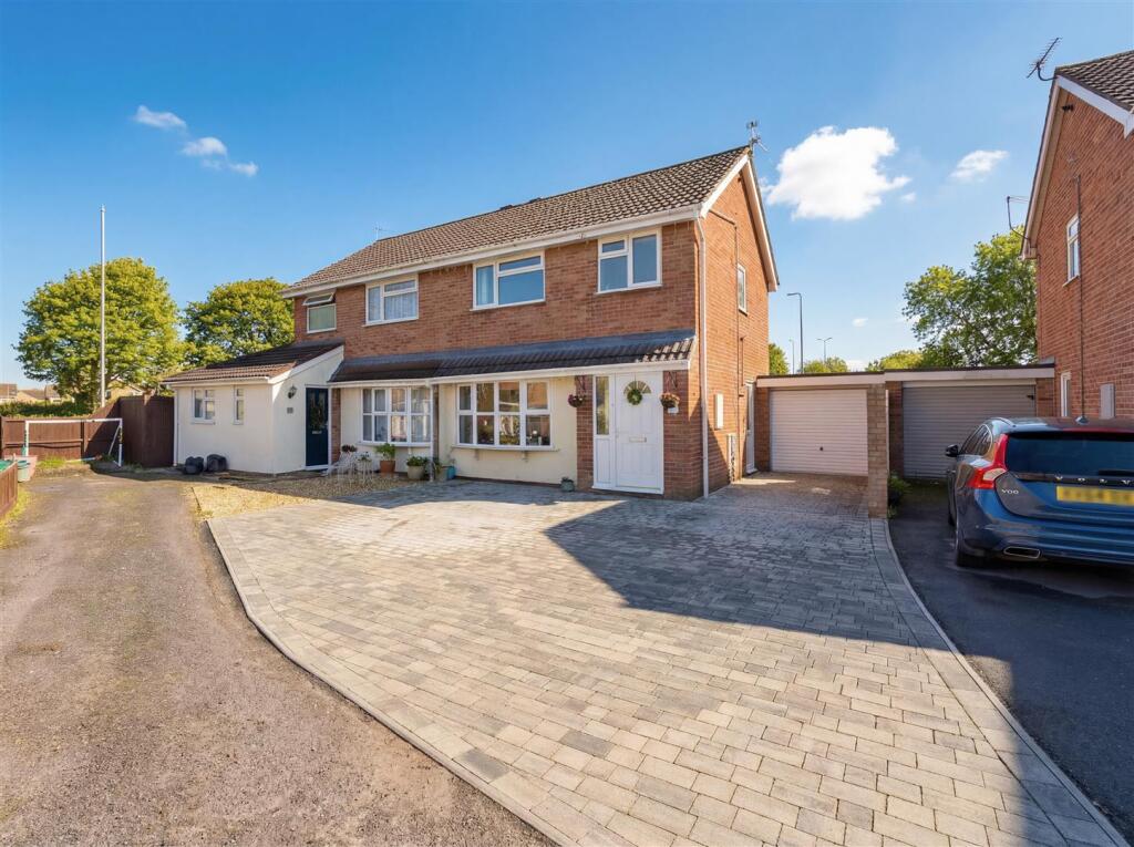 Main image of property: Constable Drive, Worle - LOTS OF PARKING