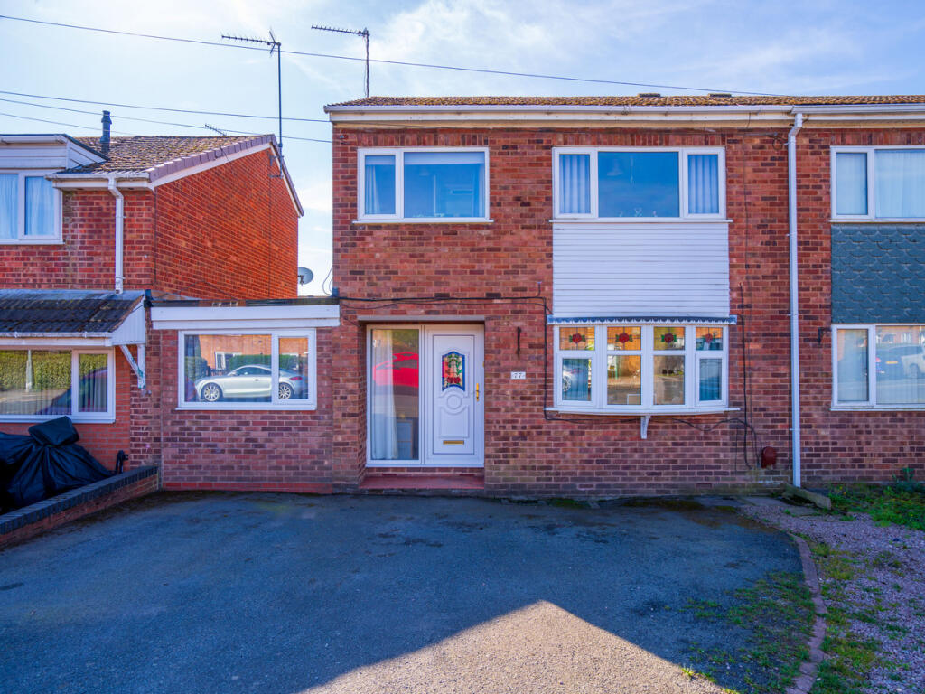 Main image of property: Redstone Lane, Stourport-on-severn, DY13