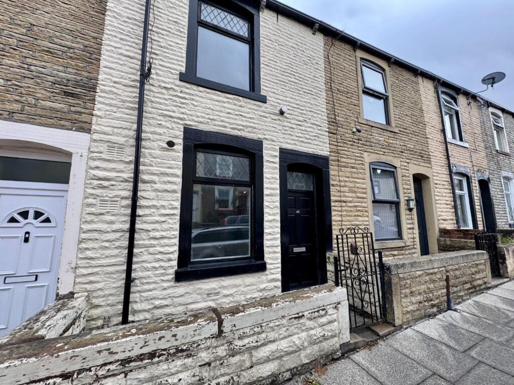 Dall Street, Burnley - More